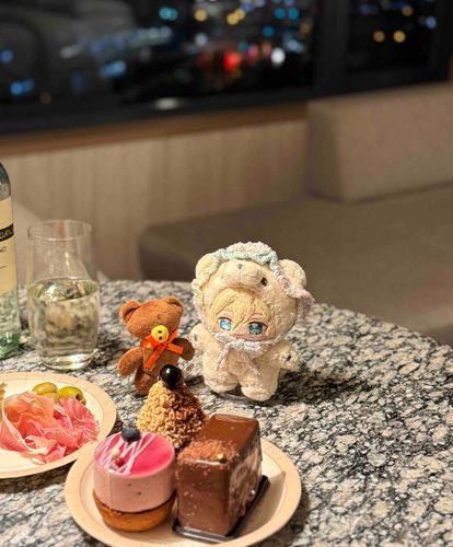 らいぶってきいたけど けーきたべてばっかりだった