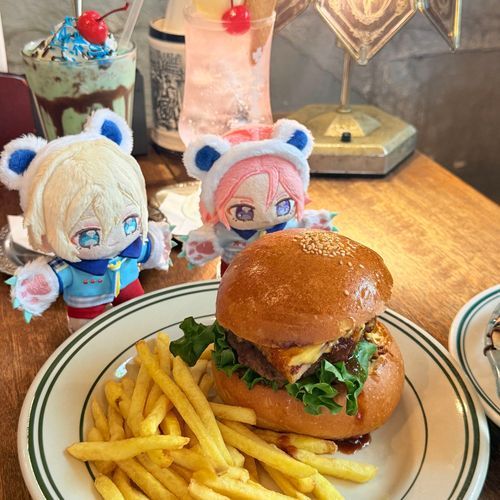 ふたりで はんぶんこ🍔