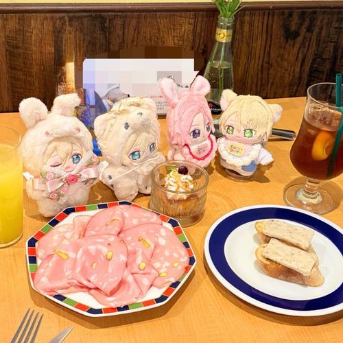 みんなで にぎやかごはん
