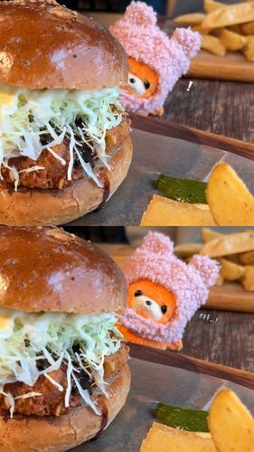 ｶﾎﾞﾁｬより大きいハンバーガーだね🍔🍊❕