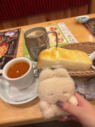 ひとりぼっちのモーニング