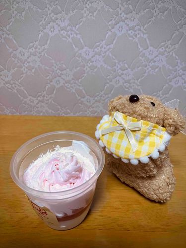 春の味覚パフェおいしかった〜🎶