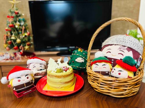 かぞくでクリスマスパティします❣️