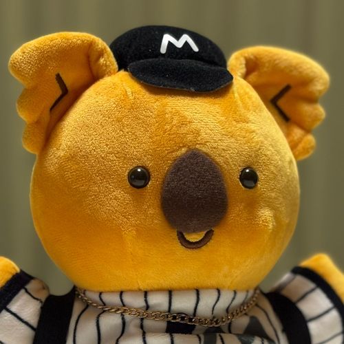 ﾎﾞｸ ｺｱﾗﾉ ﾁｬﾝｽ
ﾐﾝﾅｶﾗ "ﾊﾟﾍﾟ" ｯﾃ ﾖﾊﾞﾚﾃﾙﾖ!!
ｵｳｴﾝ ｼﾃﾙ ｾﾝｼｭﾊ ｶﾓﾒﾉ 15ﾊﾞﾝ!!