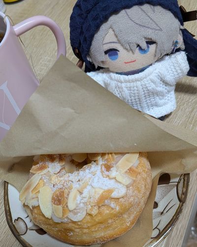 ぼく、ぱぺちゃんっていいます
どーなつがすき
よろしくおねがいします