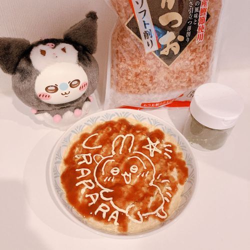 お好み焼きに上手に絵を描きたいんだよ！😭