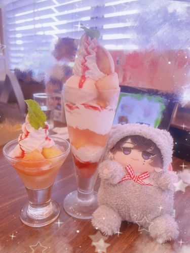 オレよりでかいパフェちゃむ