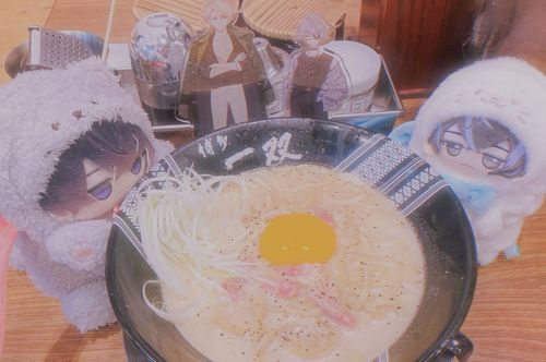 ラーメン狙ってるところ、激写されちゃむ、、、
