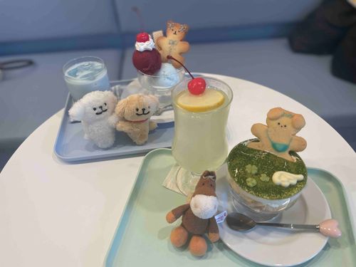 お友達とカフェ🍰
