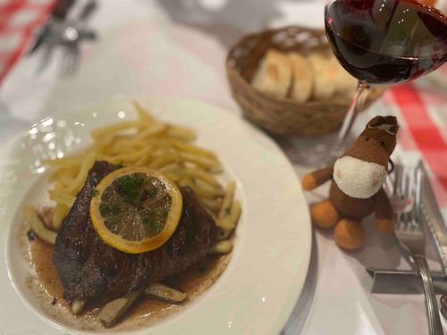 ランチだけどワイン飲んだった…