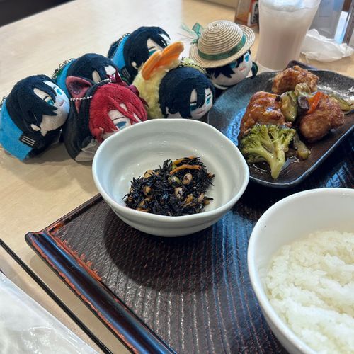もちは人間のご飯を狙ってもいい