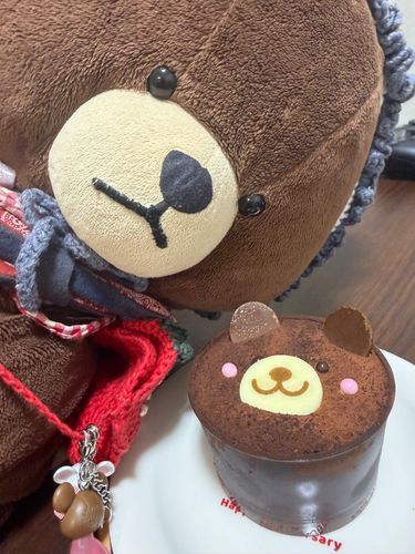 シャトレーゼのくまさんケーキ、あたしにちょっとにててかわいいよね🐻😋
