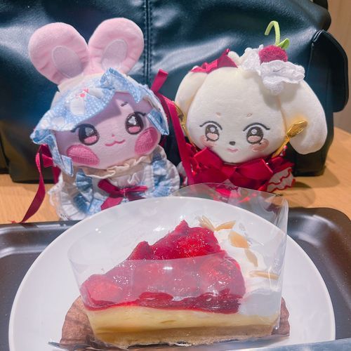 🍰🫖🍴
