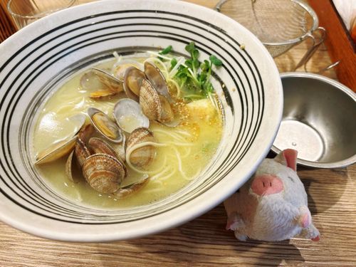 あさりバターラーメン！✨🍜
残りのスープにはご飯を入れて食べるよ！🍀
