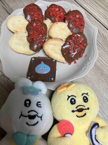happy ♡Valentineちゃむ❤︎
ちゃむからまろへ！手作りハートパイちゃむ〜！！
スライムちょこさんも❤︎
うまくできてはっぴぃちゃむ❇︎(o^^o)