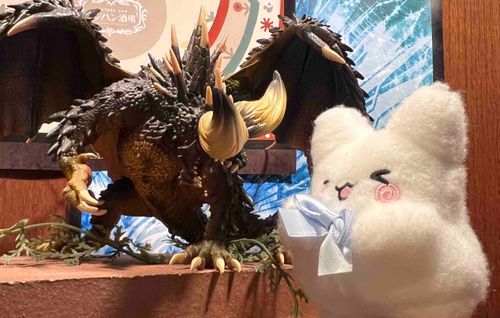 どうも、まるまるなの〜♪
よろしくなの〜♪
あくしゅしようなの〜♪