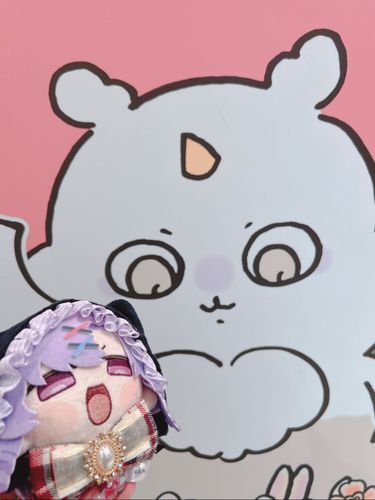 視線、感じますわねぇ。