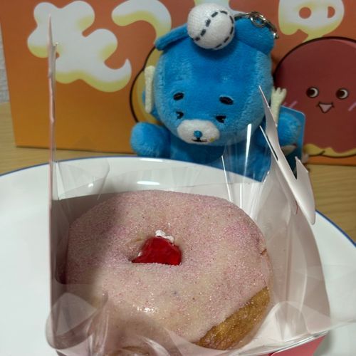 はじめての もっちゅりん！！
かってきてくれたんだー😆

みんなもたべたかな？☺️