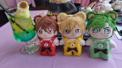 みんなでアニカフェ行ってきたよ〜🎶🎶