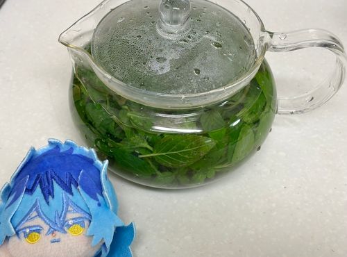 にわのくさ茶w (みんとにしゅるい)