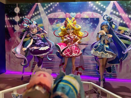 🩵「後輩プリキュアたちの活躍を見に来ました！」
‎🤍「今グリーンランドではキミとアイドルプリキュアのイベントを開催してるよ！とっても可愛かったね！」