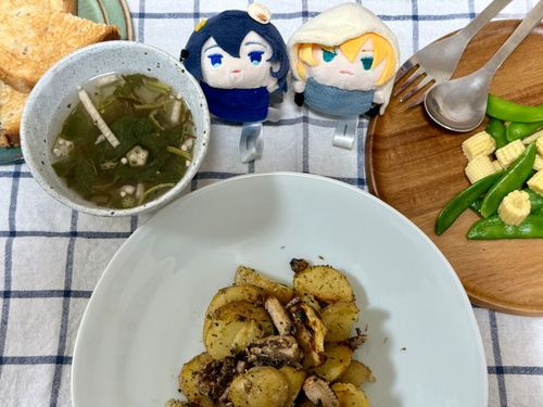 はるやさい　うまい
いもが　ちょっとこげた

もちんば