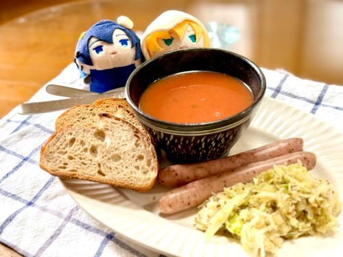 主にしては　ひかえめなきがするが
もしかして　俺たち用か？

もちんば