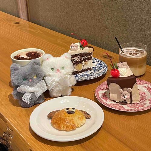食べるの待ちきれなくて2人とも怒ってる？ごめんね