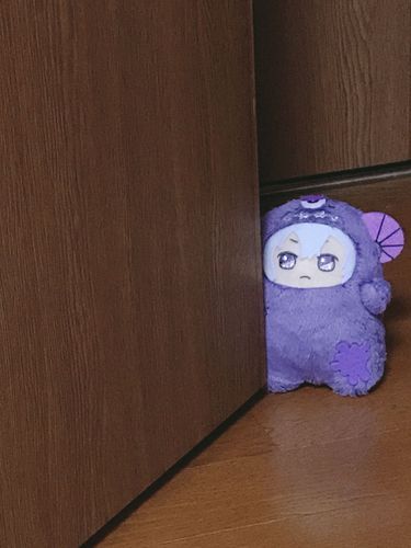 みてる