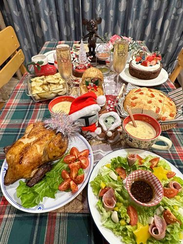 🤍🎄𝙼𝚎𝚛𝚛𝚢 𝙲𝚑𝚛𝚒𝚜𝚝𝚖𝚊𝚜🎄🤍
おうちでクリスマスパーティー✨️
