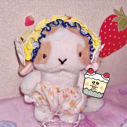 ヘッドドレスを飼い主がつくてくれたょ！
レトロでかわいいでしょ‪ꔛ‬♡‪