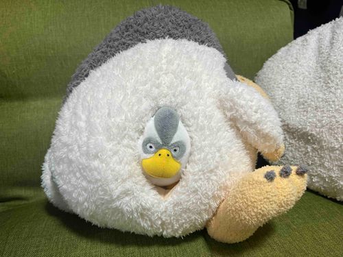 ふわもこのおともだちのごんちゃん🧸がおっきいぼくのなかにはいったらカンガルーのあかちゃんみたいになるんじゃないか✨ってコメントくれたからおなかのあなにはいってみたのだけどなんかちがうかんじになったもじゃ〜😂🤣笑
あたたかいからこのままねちゃいそうだったもじゃ😪💤