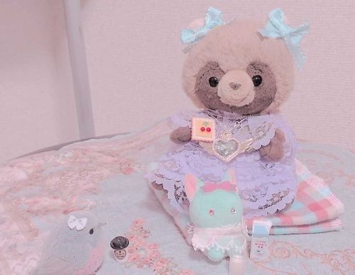おひるに ちーずとーすと🧀🍞をたべたんだよ🌼✨️
きなこ💛おねえさんたぬきだから
ぎゅうにゅうさんものんで 
げんきいっばいだよ🥛
かいぬしさんはこーひーをのんでたよ☕️