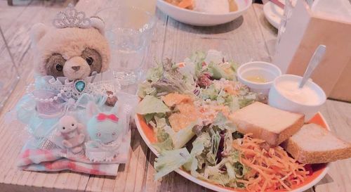 おひるごはん🥗✨️
おっきなさらだをたべたよ〜🌼✨️💛