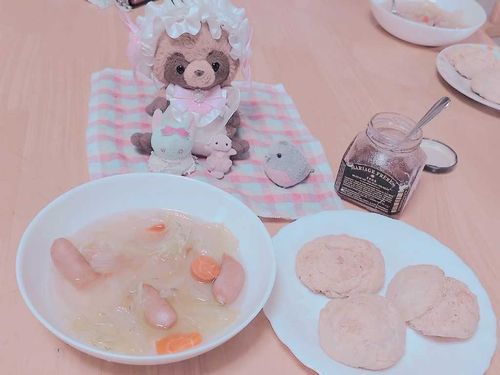 かいぬしさんが ぱん🥖をつくってくれたんだよ〜！
さくさくふわふわでとってもおいしかったよ✨️💛
ぽとふさんもたべたんだよ〜！