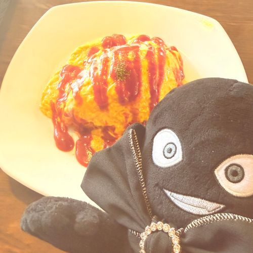 オムライスとはんざわさん(トモコレの我が家のはんざわはまさかのオムライス超好物です！)