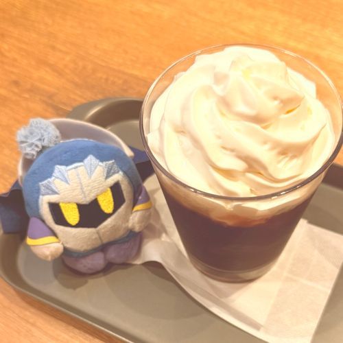 メタとウィンナーアイスコーヒー