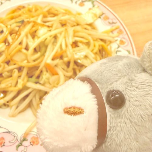 焼きそばヒーン