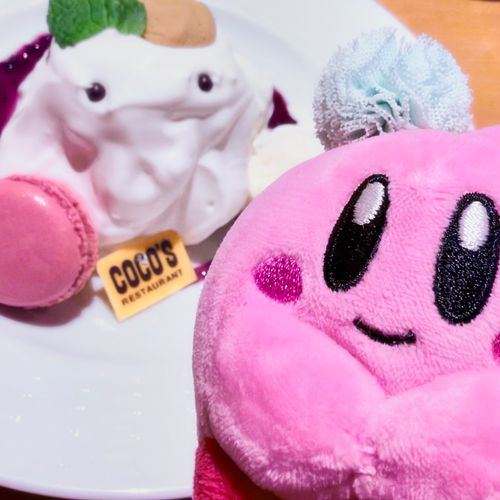 ハッピーハロウィンな夜に
おばケーキとカービィ