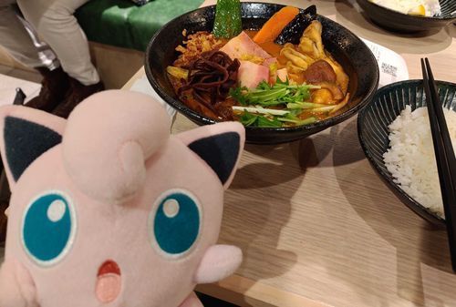 海老スープカレーなんですよ！
カレーがはねたら終わりなんですよ終わり！