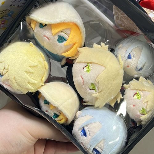 たーくさんのもちたちが
わちゃわちゃ、もちもちするへやだぞ！

おもにこっちをこうしんすることが
おおいかもだぞ！
こんご、もちたちがふえるぞ！
もち…、とふえるかもだよ。

なかよくしてね！
ﾓﾁﾓﾁ！