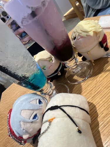 おとなだけずるいんだぞ！
（byべびもちたち）

おいしかったね〜

しゅわしゅわ！ちめたくてびっくり！

こらまつんだよ、のみすぎ！めっ！

のみたいんだ、のませて！

（もちもちきゃっきゃできてよかったねby主より）