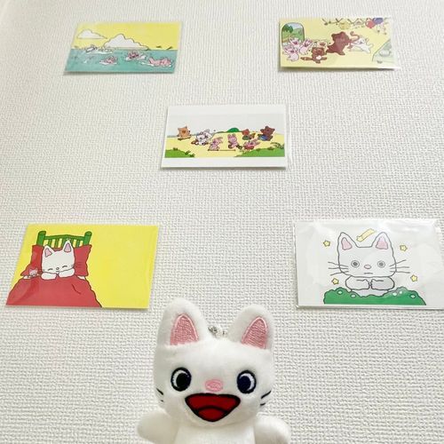 お部屋にポストカード飾ってもらったよ〜！