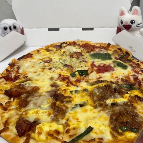 ピザ食べよう！^^