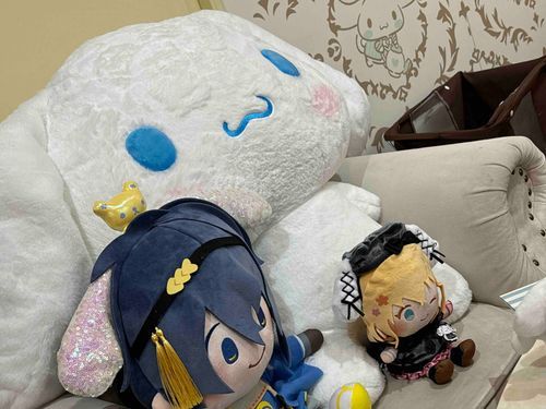 えへへ、シナモンセンパイといっしょ⭐︎