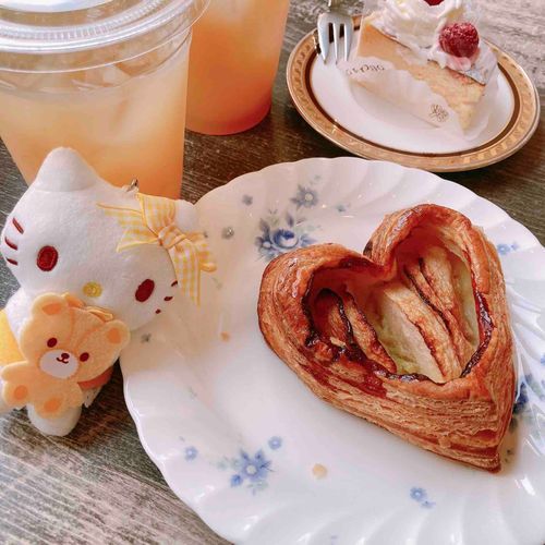 ハートのアップルパイ🍎✨🥧