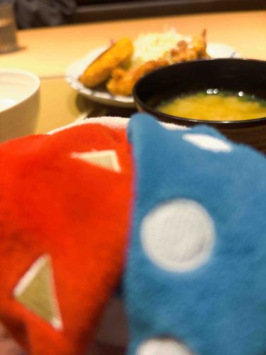 んねーボクにも食わせてなのサ