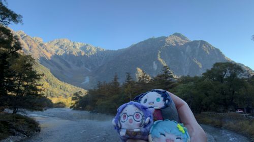 今日は長野県にある上高地に行ってきました✨️
朝5時前に着いたのに、既に長蛇の列が出来ていて始発取れなかった😱💦
紅葉シーズン恐るべし😱💦
でも、眺めが良くて最高でした😭👏✨
