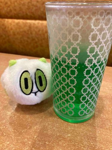 もここはメロンソーダだいすきなのー！