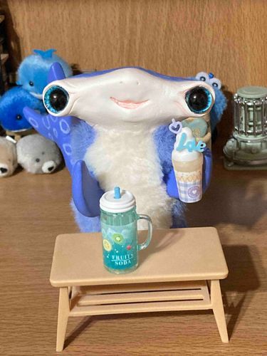 ママとふたりでフラペチーノのフルーツソーダをのんでおはなししたの。
もうすこししたら、おはなみにいくやかそくしたよ！